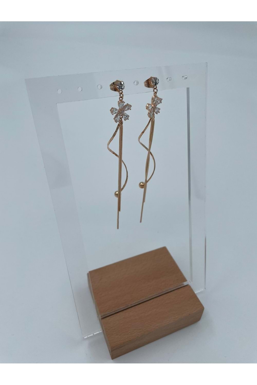 Xbaby Taşlı Papatya Rose Gold Sallanan Küpe