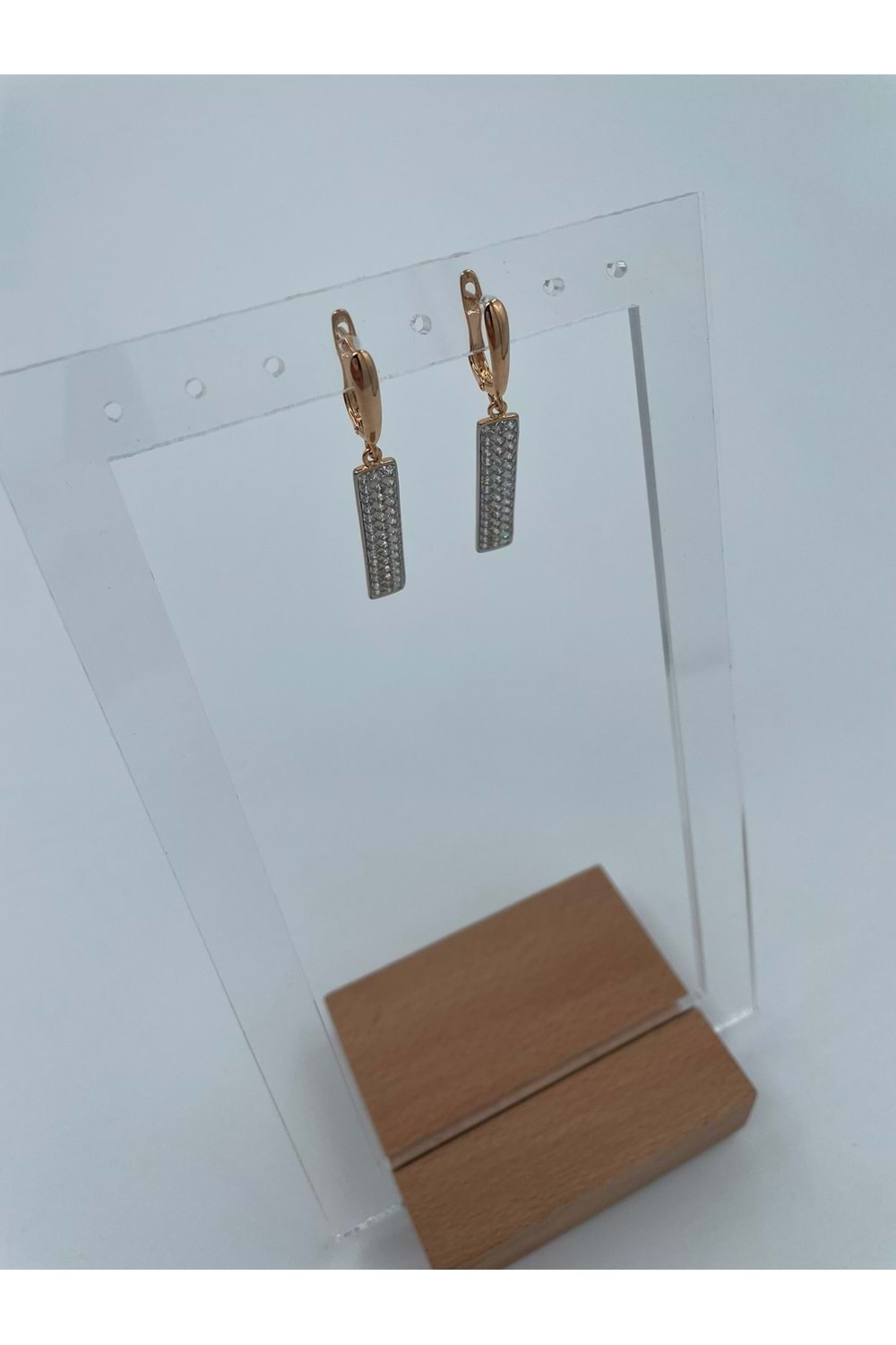 Xbaby Uzun Dikdörtgen Taşlı Rose Gold Sallanan Küpe