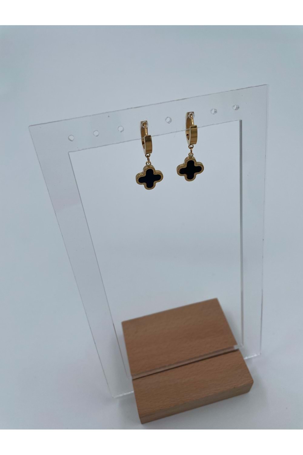 Xbaby Siyah Dolgulu Yonca Gold Küpe