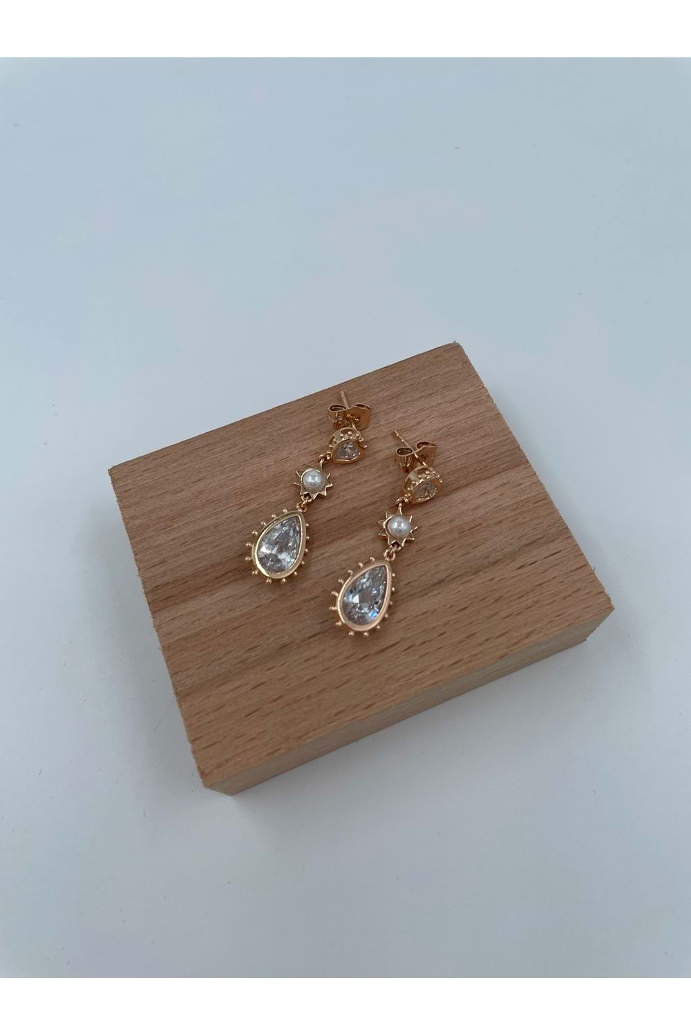 Xbaby Kalpli,incili,Taşlı Su Damlası Çelik Gold Küpe
