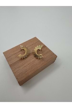 Xbaby Güneş Desenli Gold Küpe